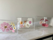 Load image into Gallery viewer, Floral Name Blocks