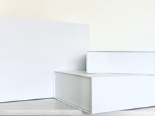 Load image into Gallery viewer, Personalised Keepsake Box