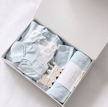 Load image into Gallery viewer, Classic Premium Baby Boy Gift Box

